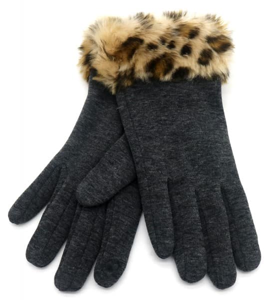 Handschoenen , mutsen en petten