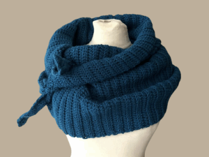 stoere shawl petrol