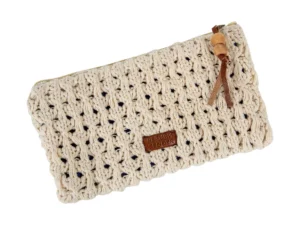 Gebreide beige clutch