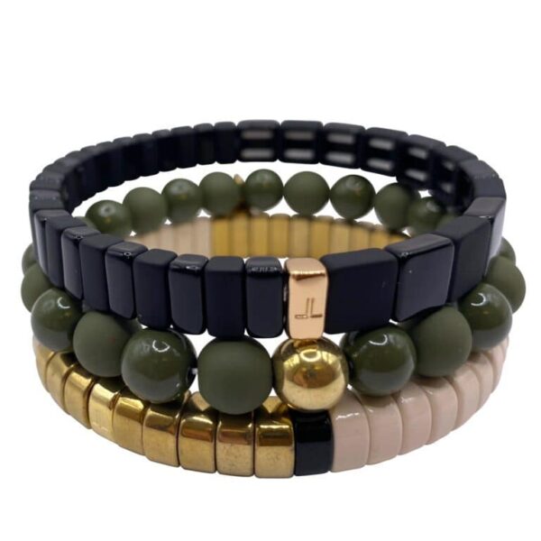chique army green