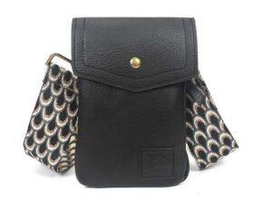 black-telefoon-en-schoudertasje-marken