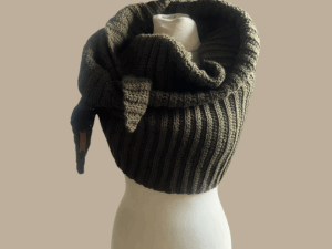 stoere shawl mos groen