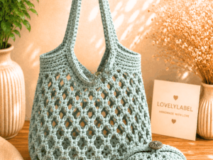 Lovely Pocket Shopper Early Dew – handgemaakt gehaakt opvouwbaar boodschappennetje met slimme dubbele bodem